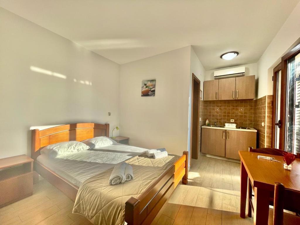 Boutique Hotel Budva A&N Buitenkant foto
